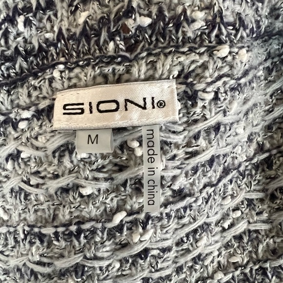 LIKE NEW Sioni size medium blue/white colored open front sweater with pockets. - Picture 4 of 4